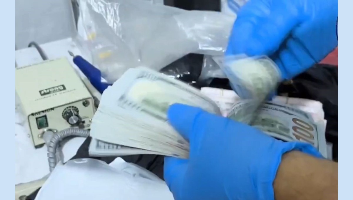 Iğdır'da sahte diş kliniğine operasyon: Yüklü miktarda döviz ve TL ele geçirildi