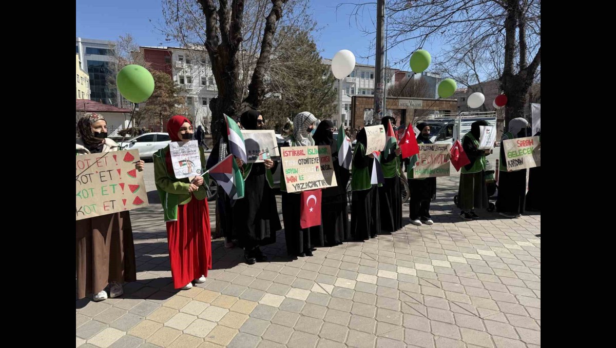 Iğdır'da sessiz eylem yapıldı