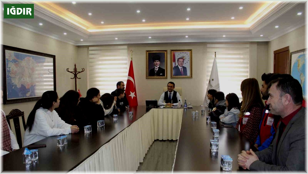 Iğdır'da sevgi evlerindeki çocuklar deprem bölgesine 50 bin lira bağışladı