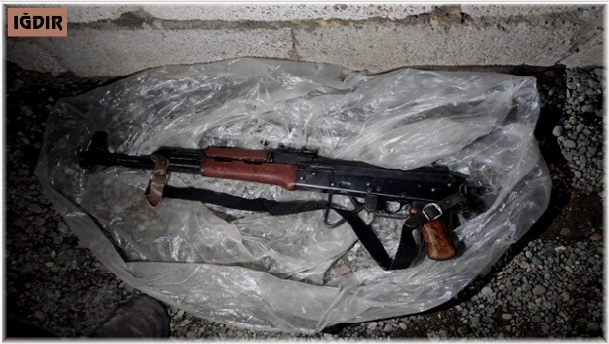 Iğdır'da silah, 28 adet sikke ve uyuşturucu ele geçirildi