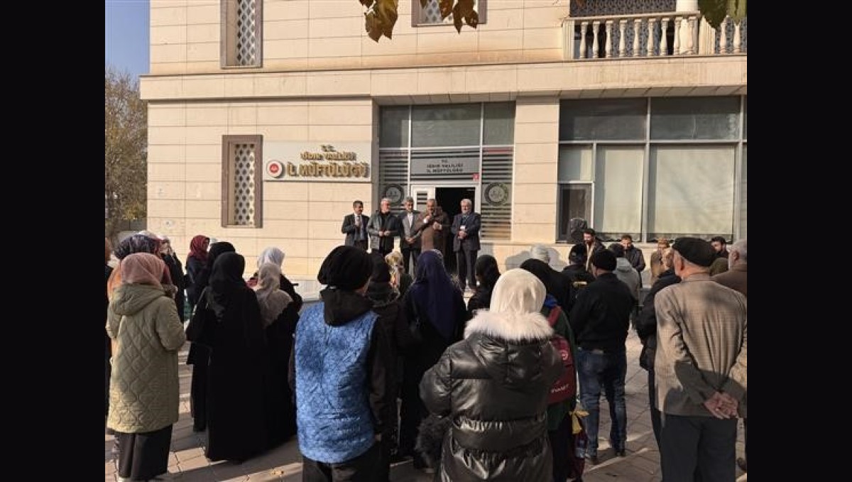 Iğdır'da Umre yolcuları dualarla uğurlandı