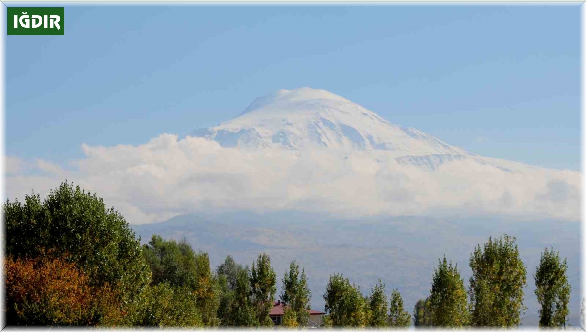 Iğdır'da yüksek kesimler yeniden beyaza büründü