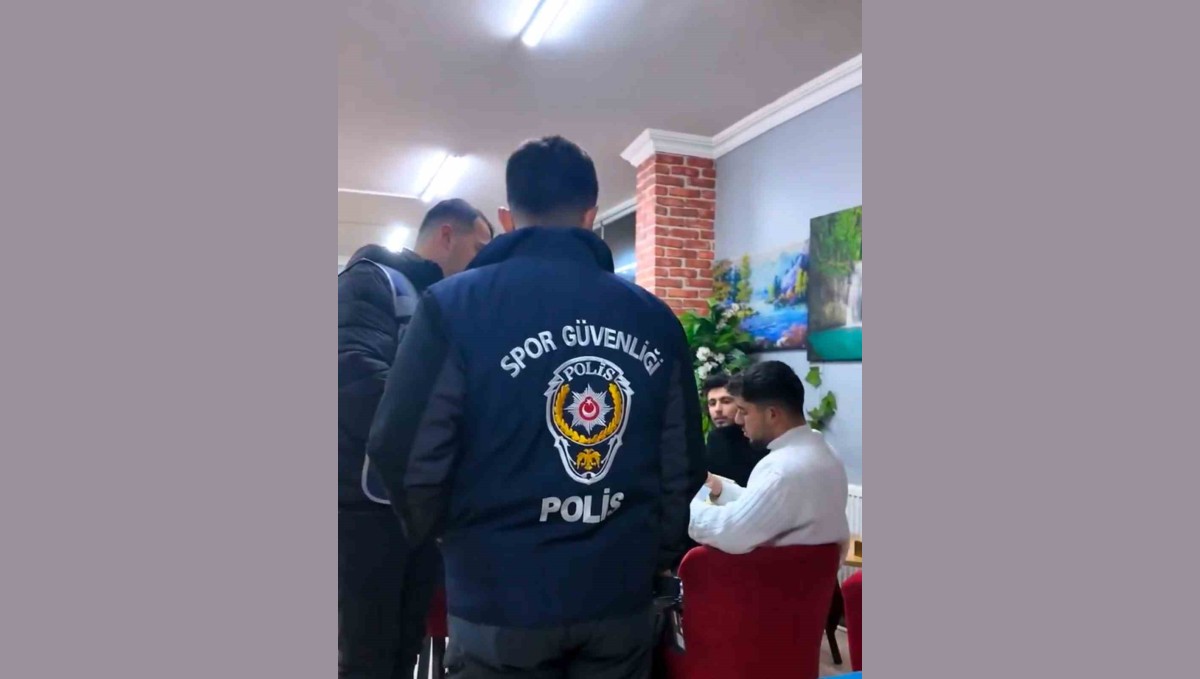 Iğdır Emniyet Müdürlüğü'nden "Türkiye Güven Huzur" uygulaması