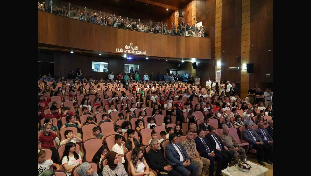 ''Iğdır'ın Yıldızları'' ödüllendirildi