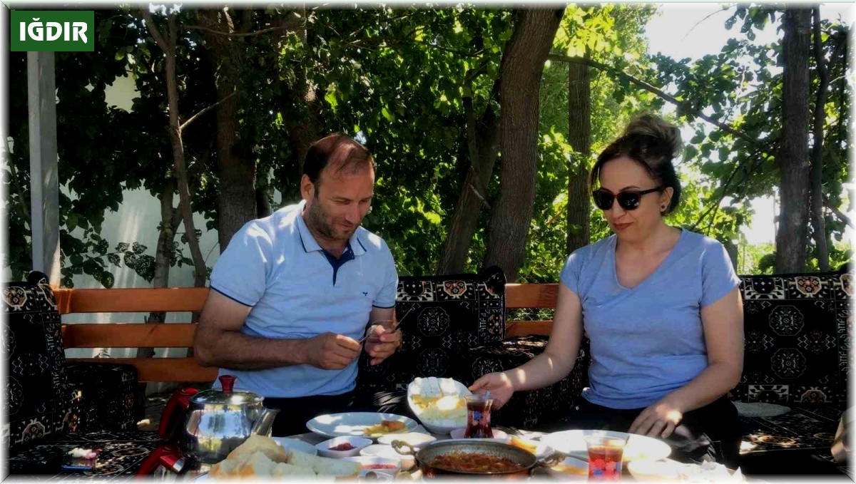 Iğdır'ın yöresel ürünleri sofralarla buluşuyor