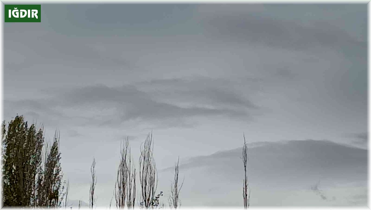 Iğdır'ın yüksek kesimlerindeki köylere kar yağdı