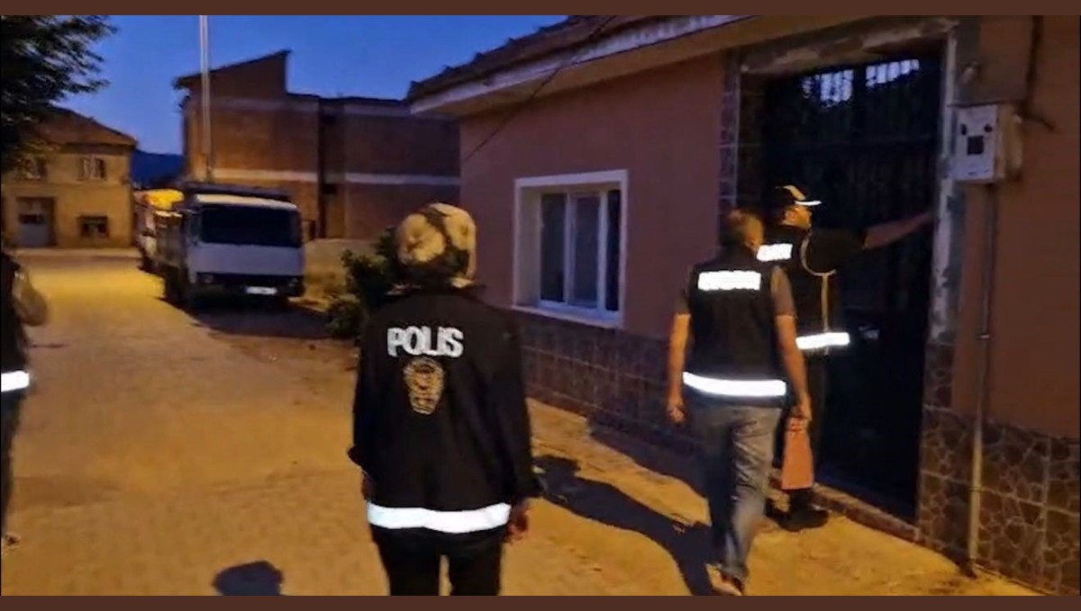 Iğdır merkezli dolandırıcılık operasyonu: 4 gözaltı