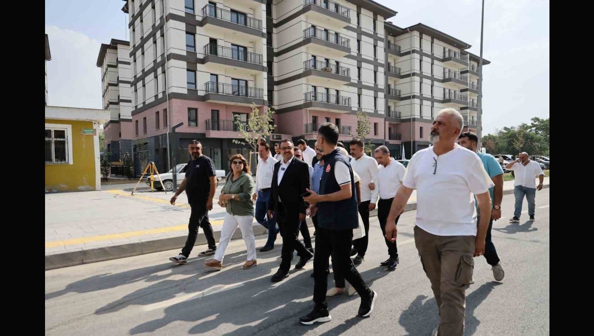 İl Başkanı Bakan, TOKİ konutlarını inceledi