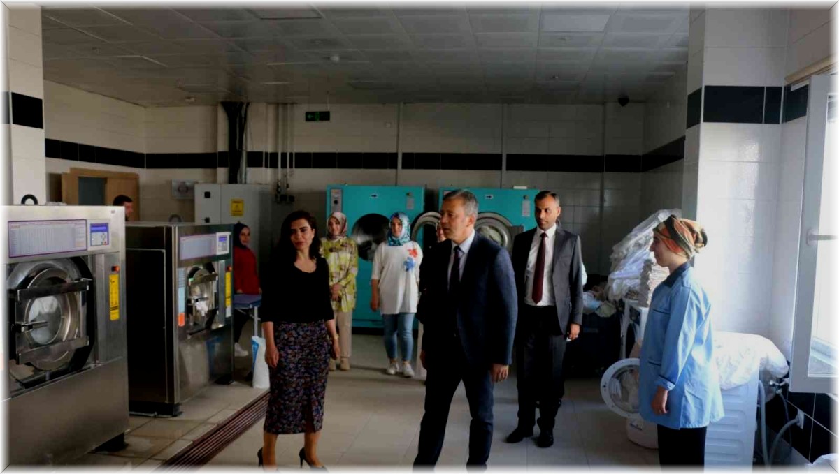 İl Müdürü Loğoğlu yurtlarda incelemelerde bulundu