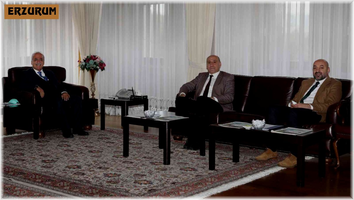 İl Müdürü Öztürk'ten Rektör Çomaklı'ya nezaket ziyareti