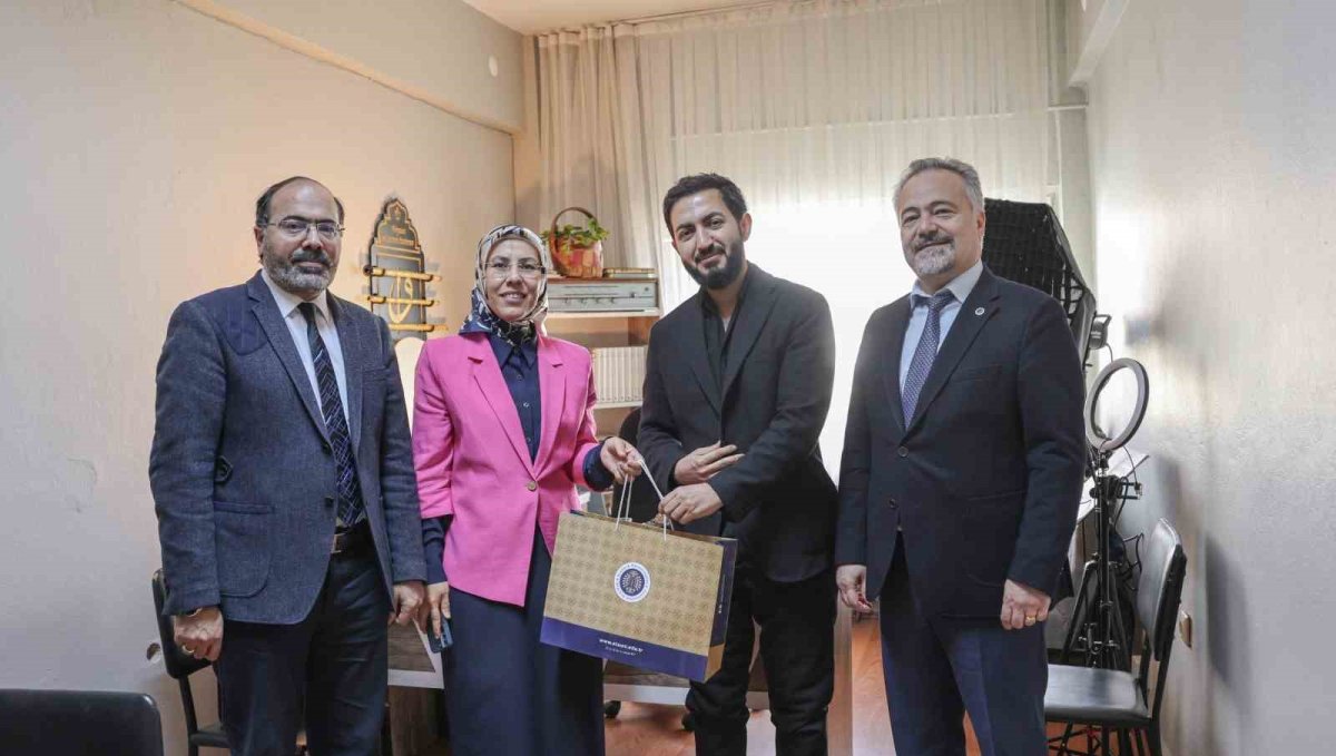 İlahiyat Fakültesinden TÜBİTAK ARDEB 3005 başarısı: Geleneksel musikîye yenilikçi dokunuş