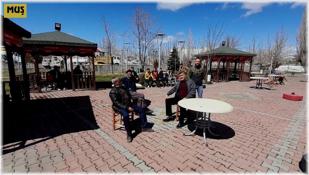 İlçenin en büyük sosyal mekânı sezonu açtı