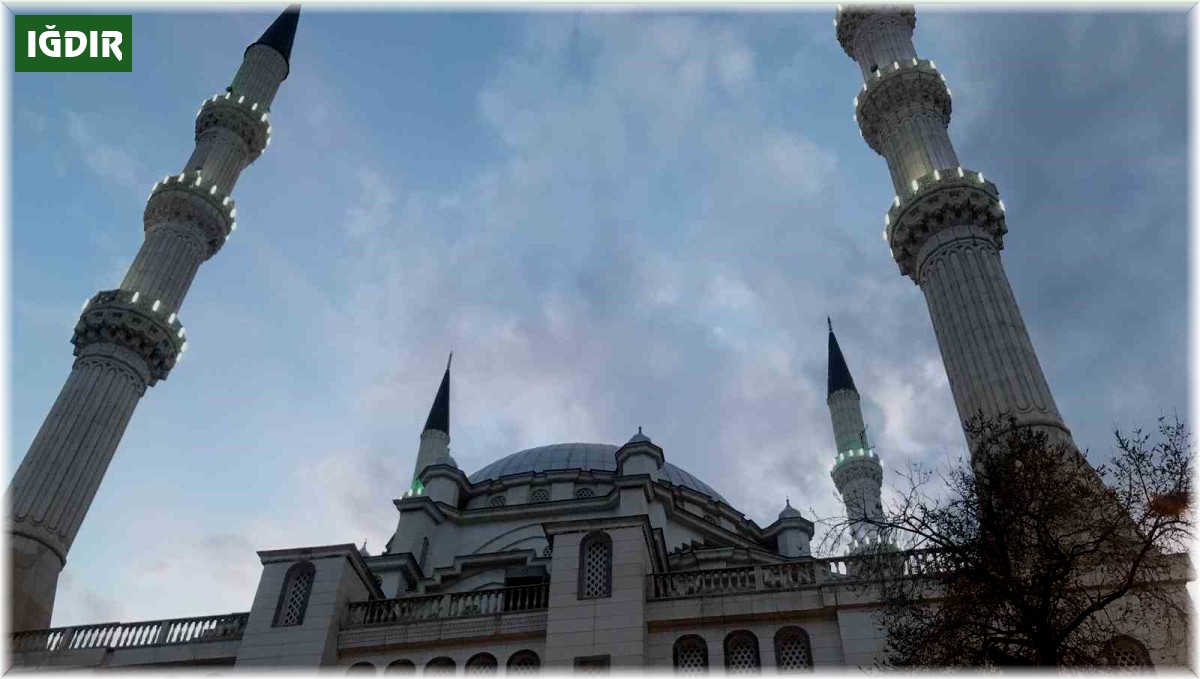 İlk iftar Iğdır'da yapıldı