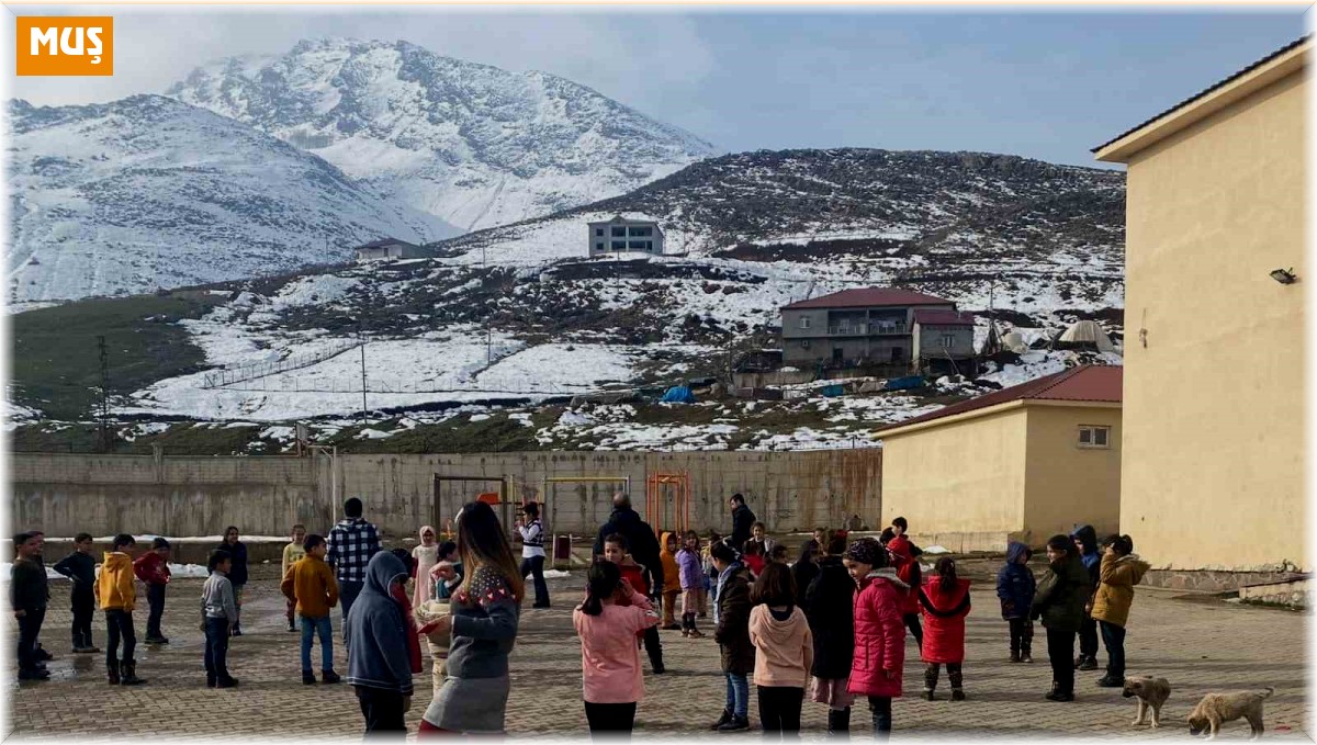 İlkokul öğrencilerine 'Afet Farkındalık Eğitimi' verildi