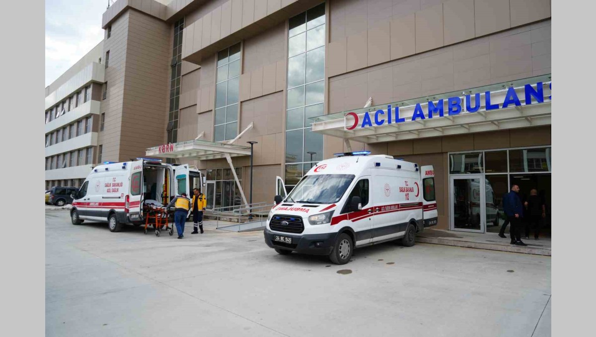 İnşaattan düşen işçi ağır yaralandı