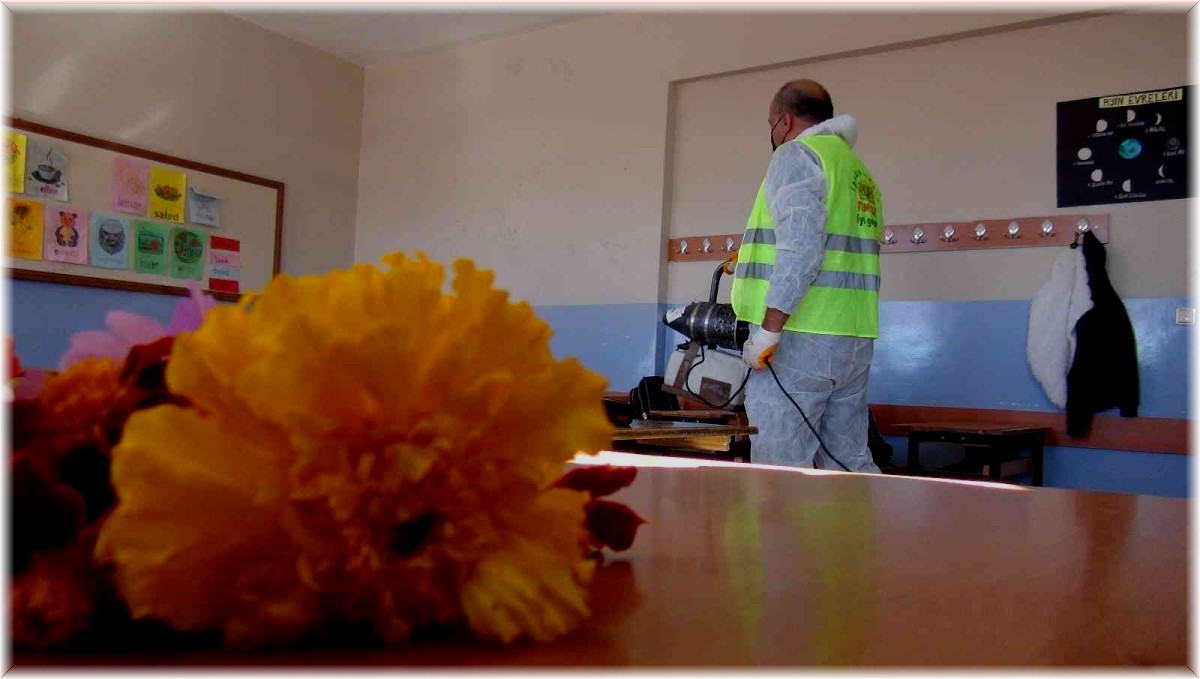 İpekyolu Belediyesi eğitim yuvalarını korona virüse karşı koruyor