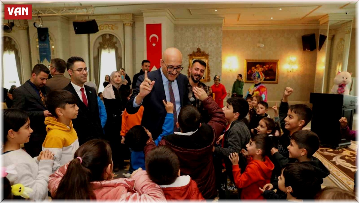 İpekyolu Belediyesi'nden depremzede çocuklara moral etkinlikleri