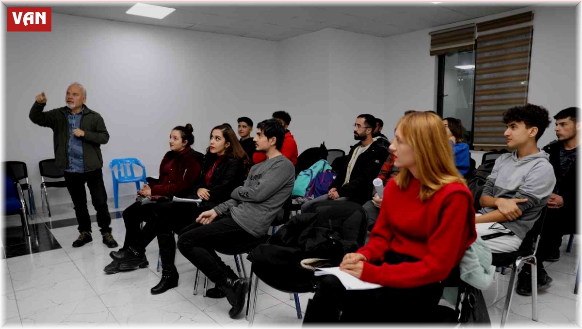 İpekyolu Belediyesi Tiyatro Kulübü kuruldu