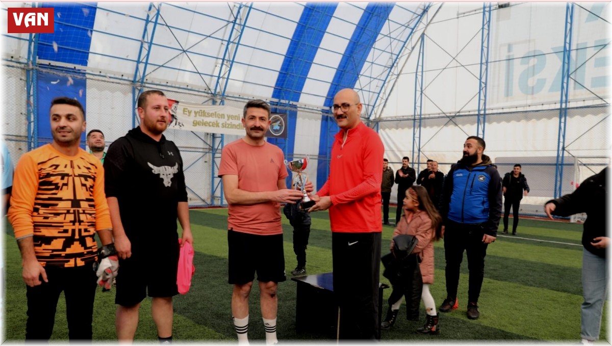 İpekyolu Belediyesinden 'Birimler Arası Futbol Turnuvası'