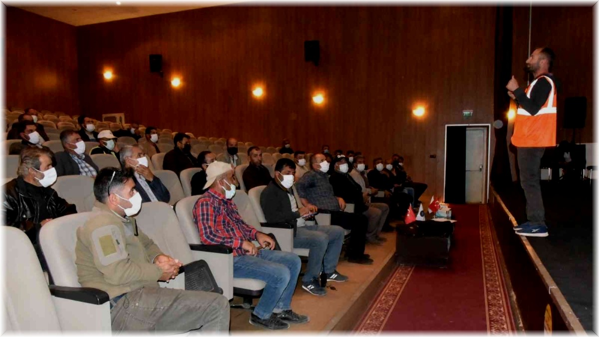 İpekyolu Belediyesinden 'iş sağlığı ve güvenliği' eğitimi