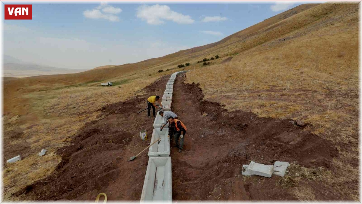 İpekyolu'nda çiftçilere sıvat desteği