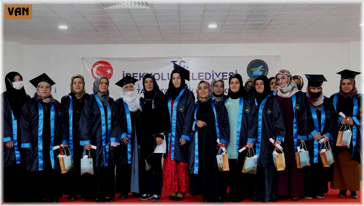 İpekyolu'nda kadınların mezuniyet coşkusu devam ediyor