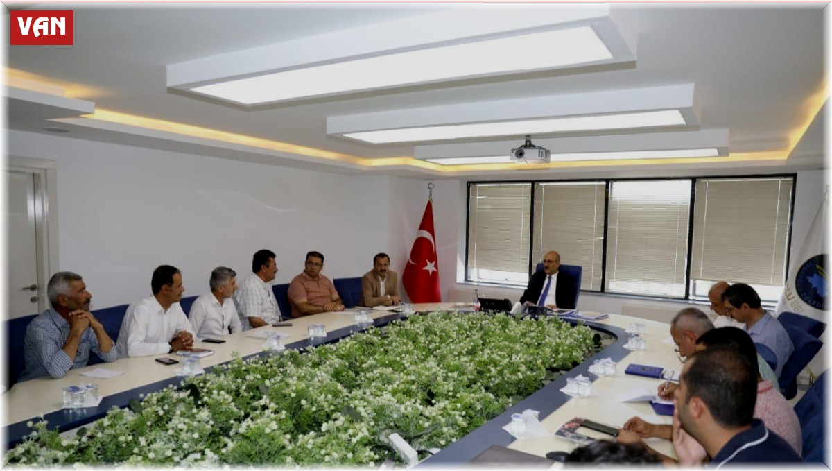 İpekyolu'nda muhtarlarla koordinasyon toplantıları devam ediyor