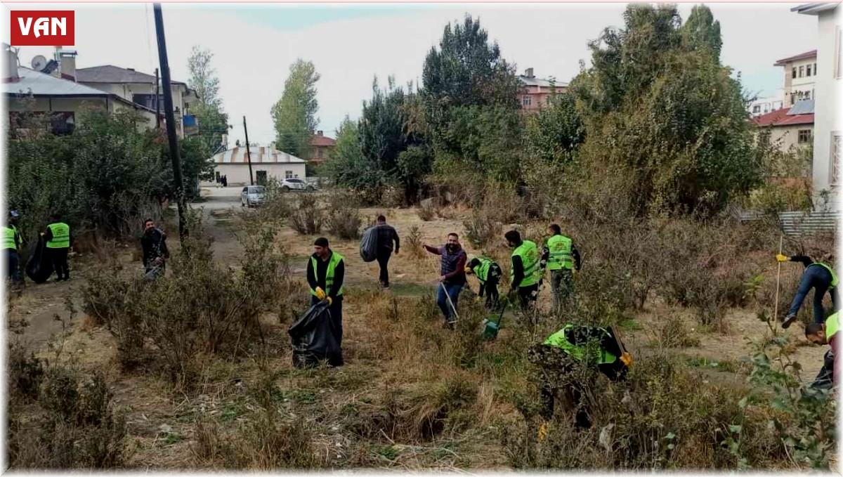 İpekyolu'nda sonbahar temizliği