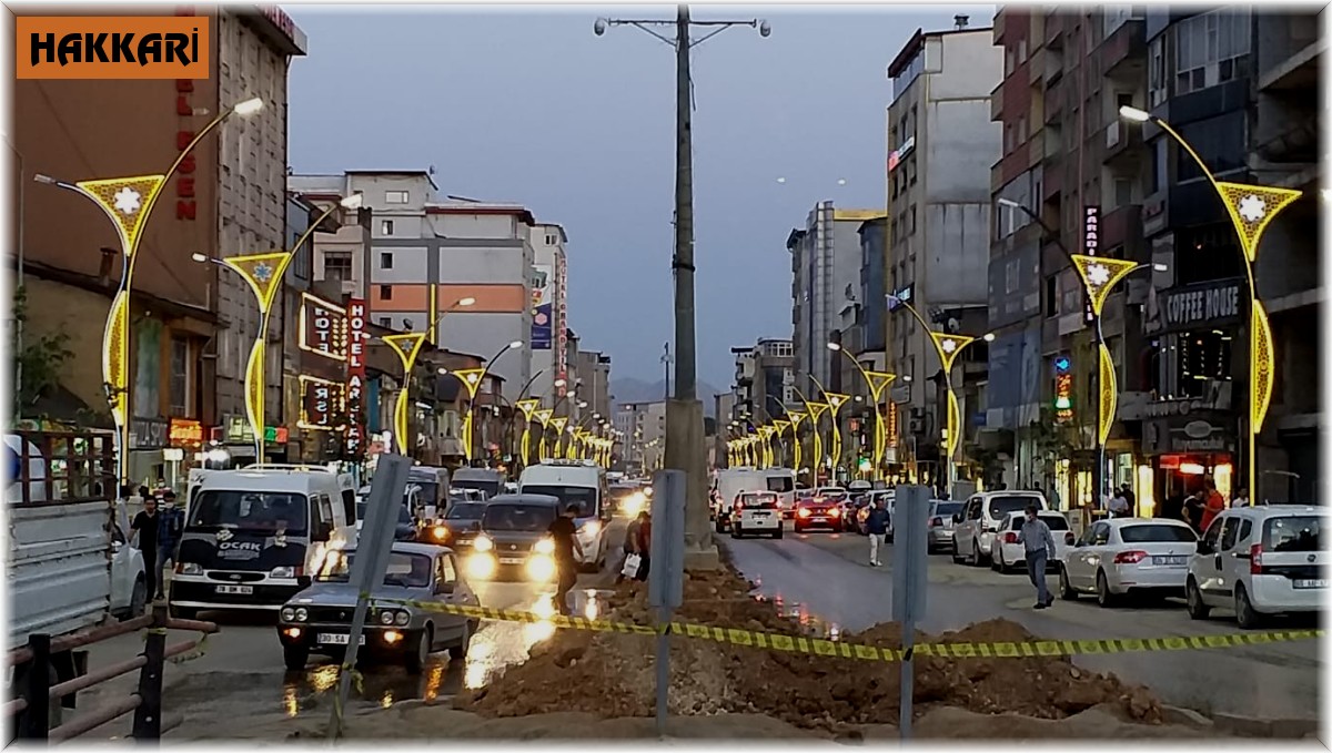 İran'daki deprem Yüksekova'da da hissedildi