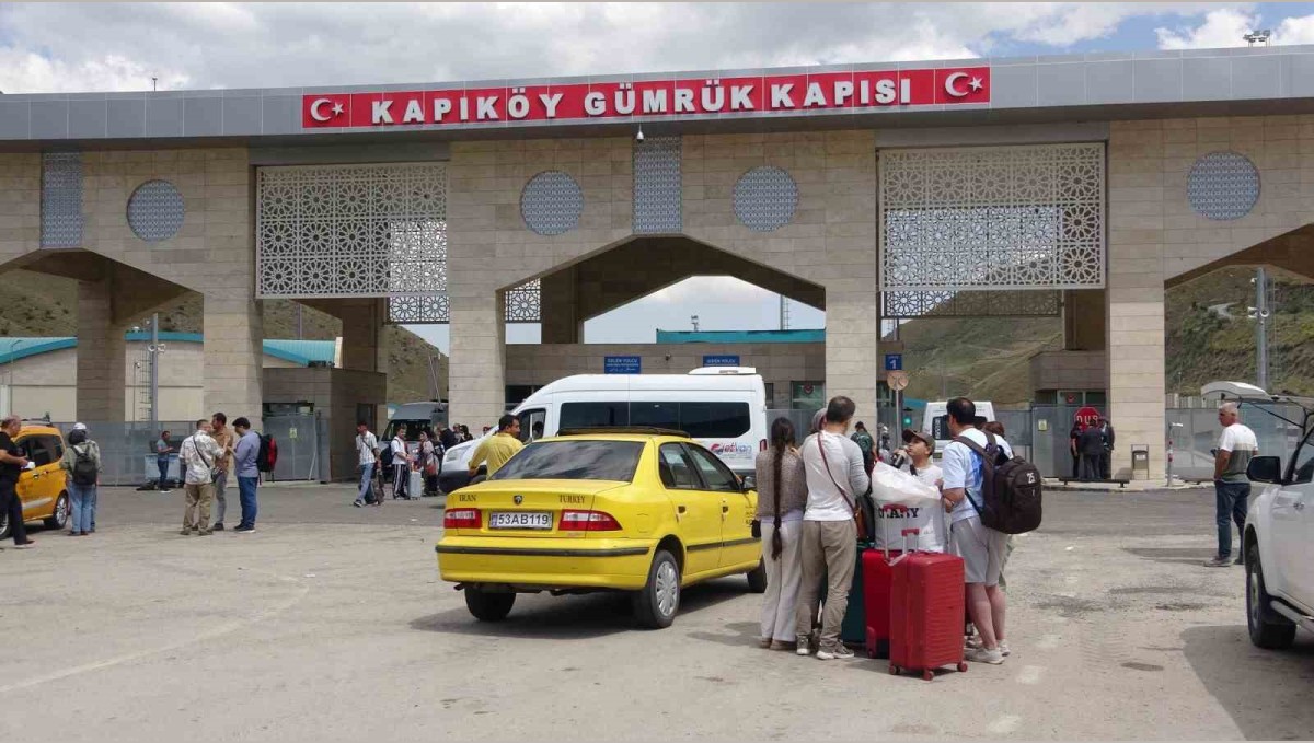 İran-İsrail çatışmalarının 6'ncı gününde Kapıköy'de yoğunluk azaldı