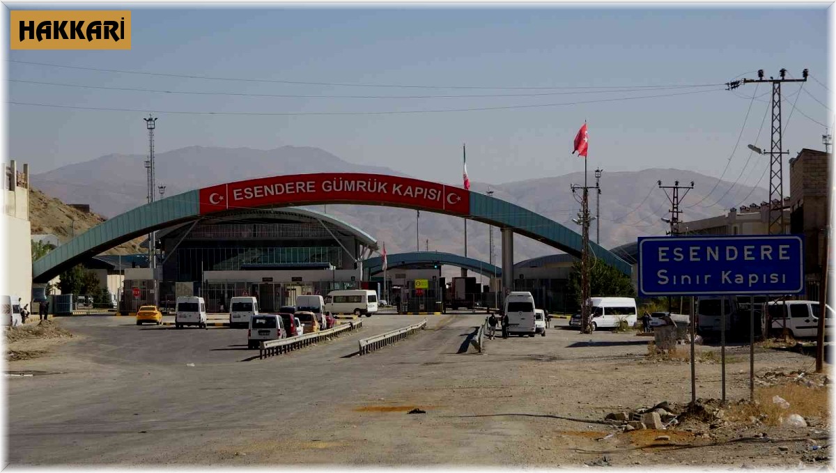 İran sınır kapılarını 15 gün süreyle kapattı