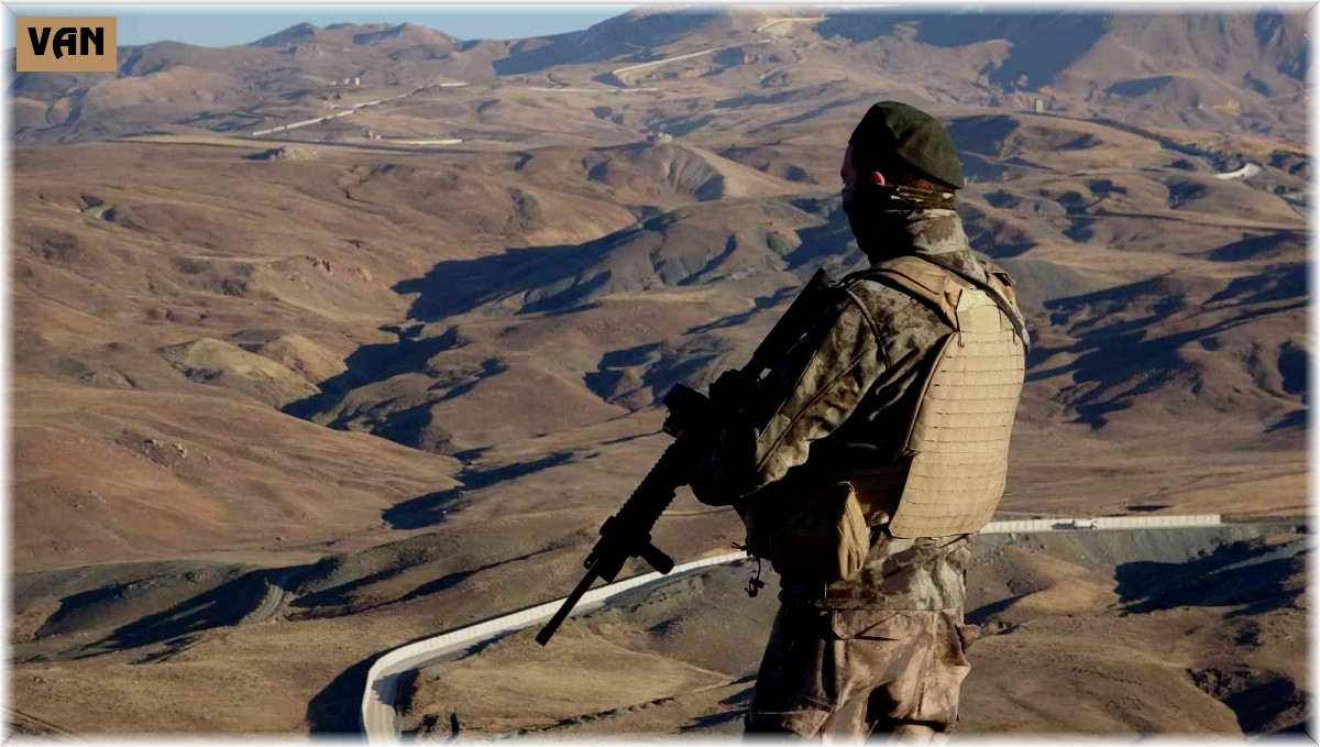 İran sınırındaki duvar çalışmalarına ara verildi