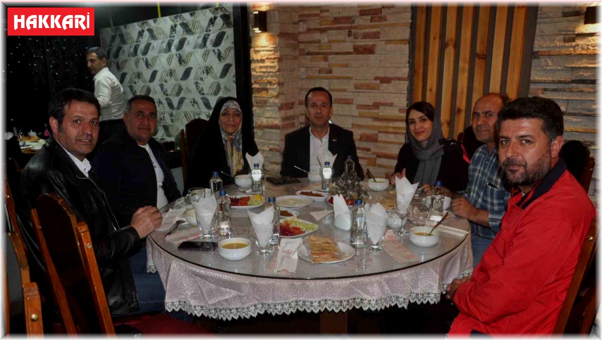 İranlı turizmciler Yüksekova ve Şemdinli'yi gezdi