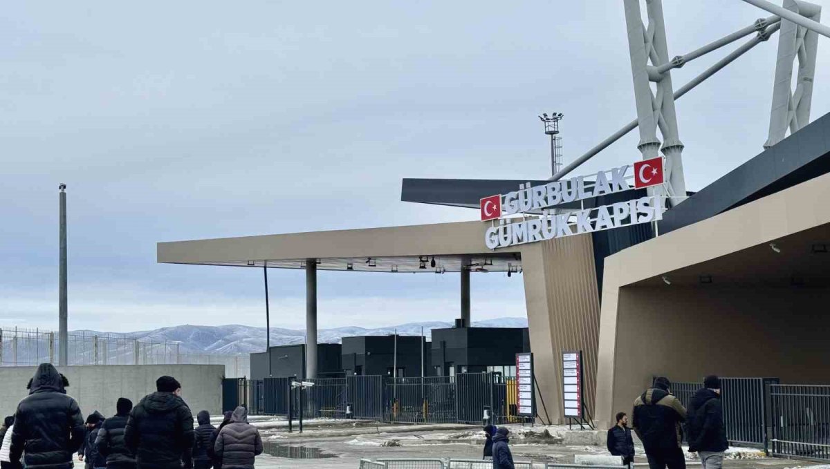 İranlılardan Trump’a tepki: “Sorunumuz savaş değil, ekonomi”