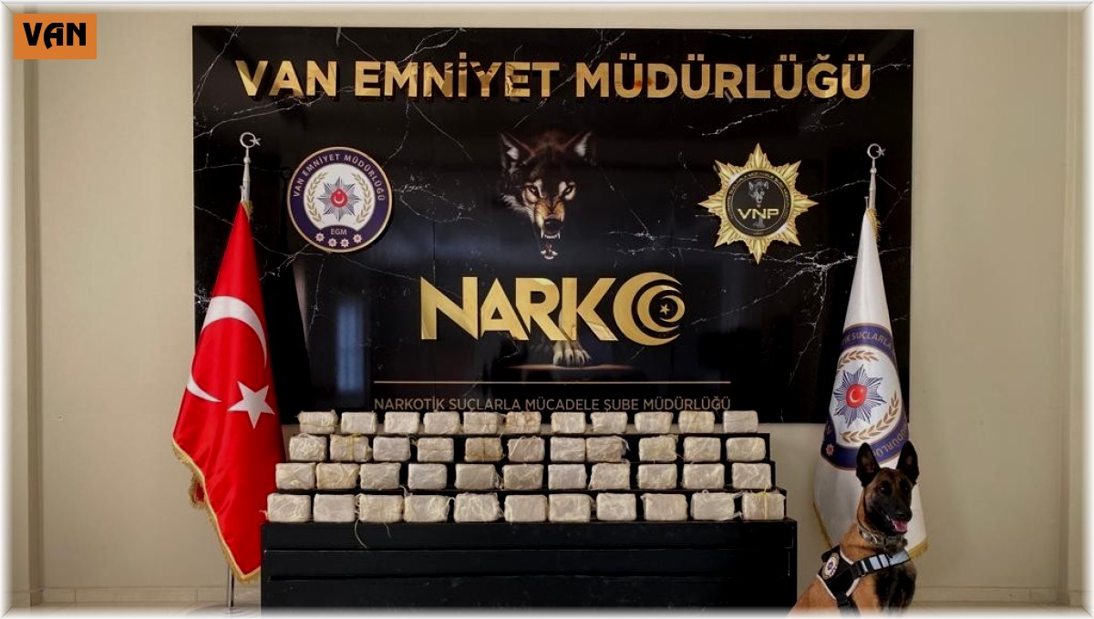 Irmak'ın katıldığı operasyonda 22 kilo 950 gram eroin ele geçirildi