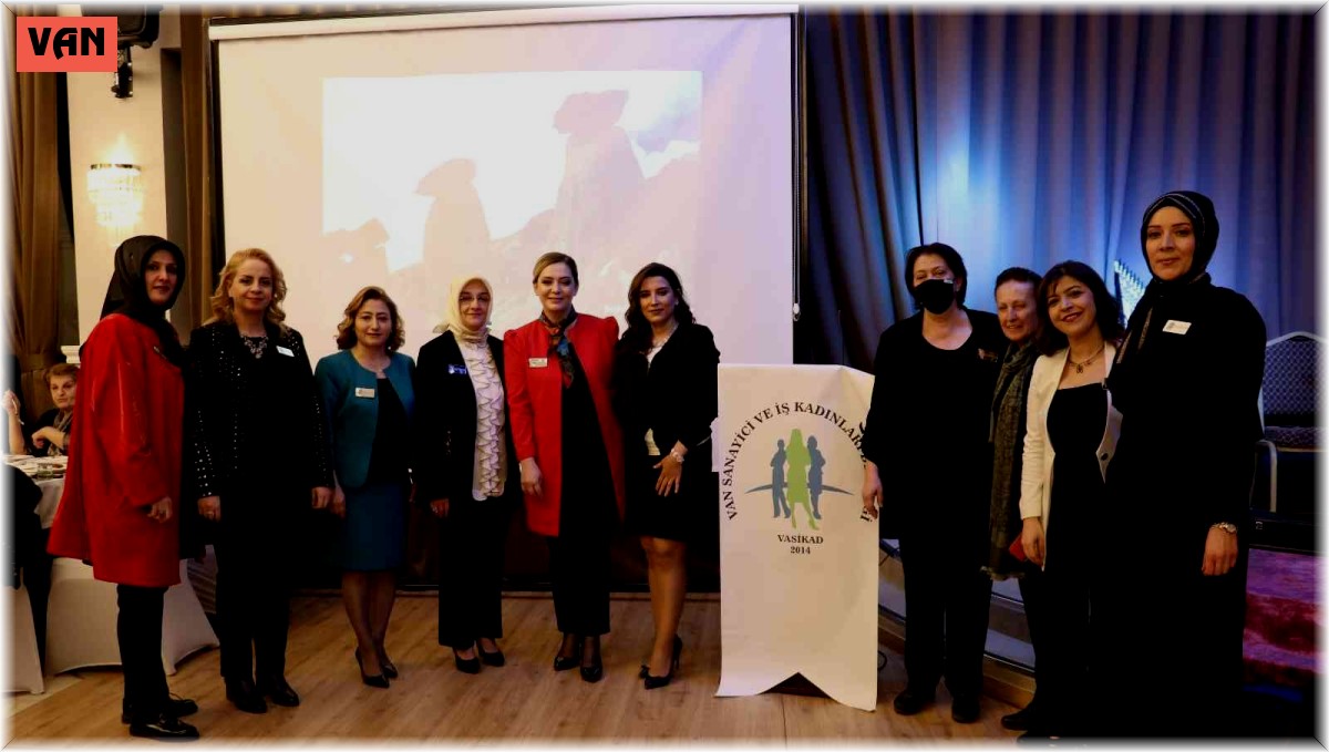 İş kadınlarından Van gecesi