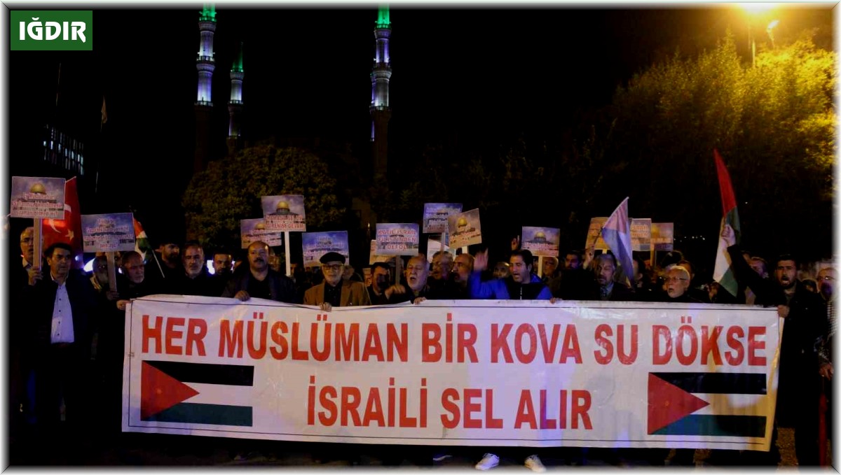 İsrail'in Gazze'deki hastane saldırısı Iğdır'da protesto edildi