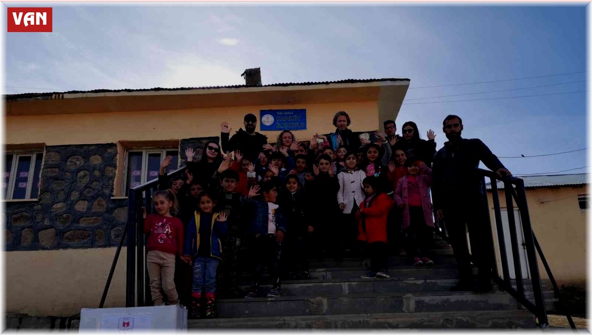 İstanbul'dan Van'a "Kardeşim Üşümesin" hediyesi