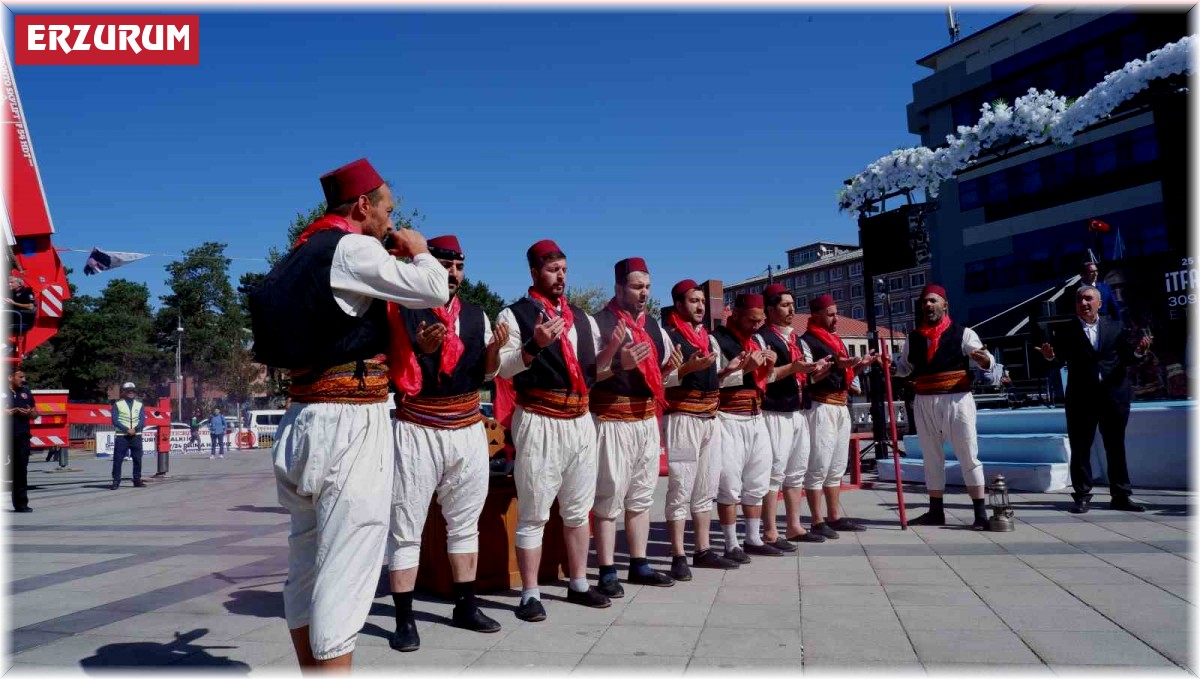 İtfaiye Haftası kutlamalarında tulumbacı sürprizi