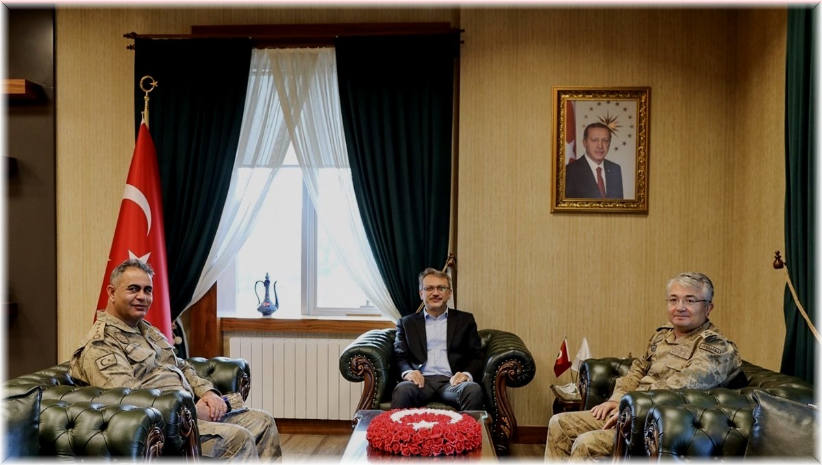 Jandarma Bölge Komutanı Alkan, Vali Ekinci'yi ziyaret etti