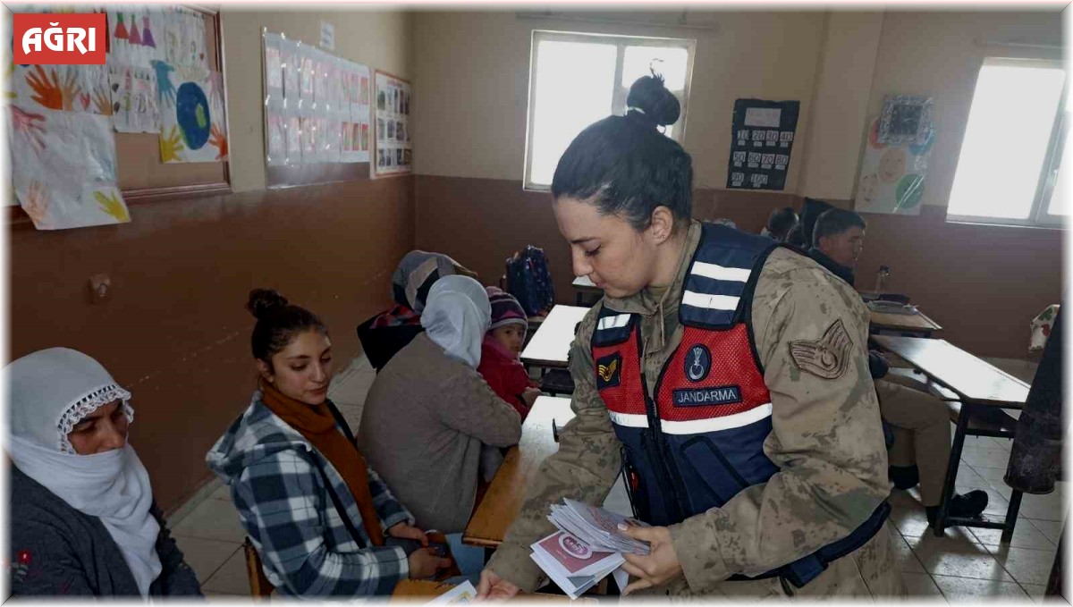 Jandarma'dan öğrencilere eğitim ziyareti