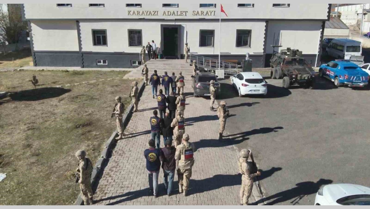 Jandarma Erzurun'da, 19 yıl önceki faili meçhul cinayet dosyasını aydınlattı