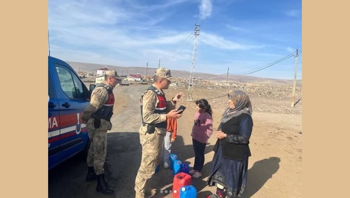 Jandarma kadına yönelik şiddeti önlemek için kapı kapı dolaşıyor