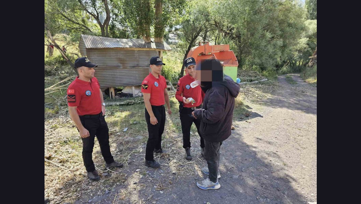 Jandarma kayıp şahsı buldu