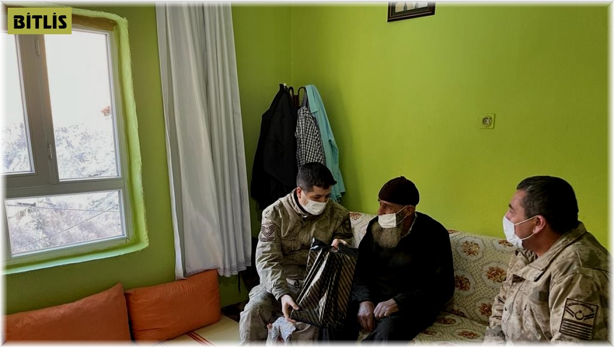 Jandarmadan hasta ve yaşlılara ziyaret