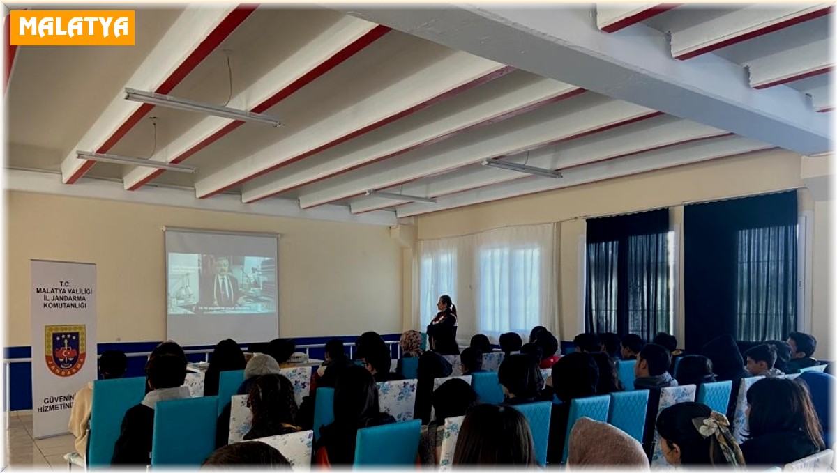 Jandarmadan öğrencilere bilgilendirme