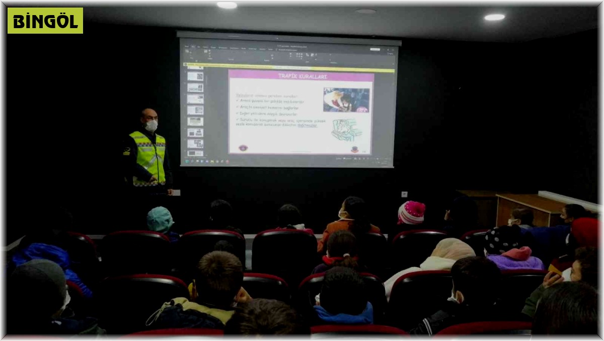 Jandarmadan öğrencilere trafik eğitimi