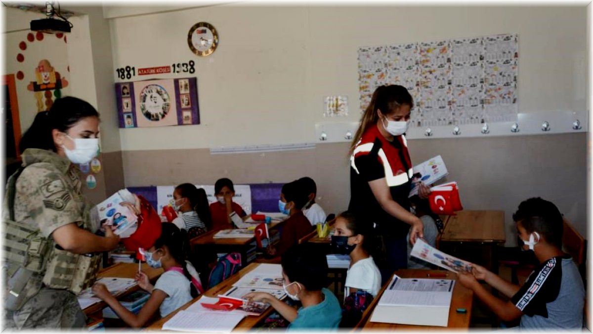 Jandarmadan okul çevrelerinde “Huzur” uygulaması