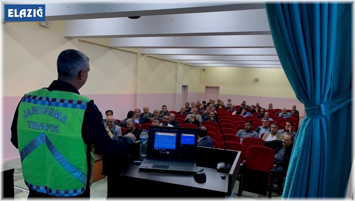 Jandarmadan okul servisi şoförlerine eğitim