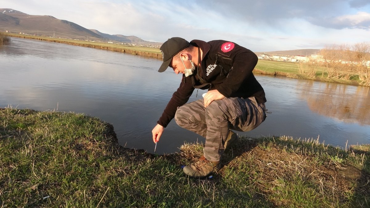 Jandarmadan zehirli ot uyarı anonsu